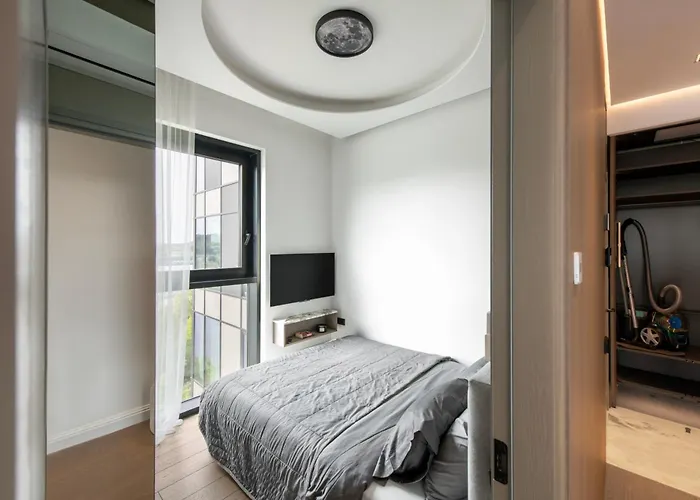 Sky&river Towe Center *